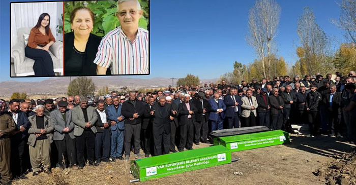 Hakkari'de Trafik Kazasında Hayatını Kaybedenler Toprağa Verildi