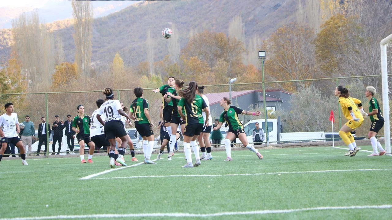 Yüksekova Spor Evinde Fark Yarattı: 2-0