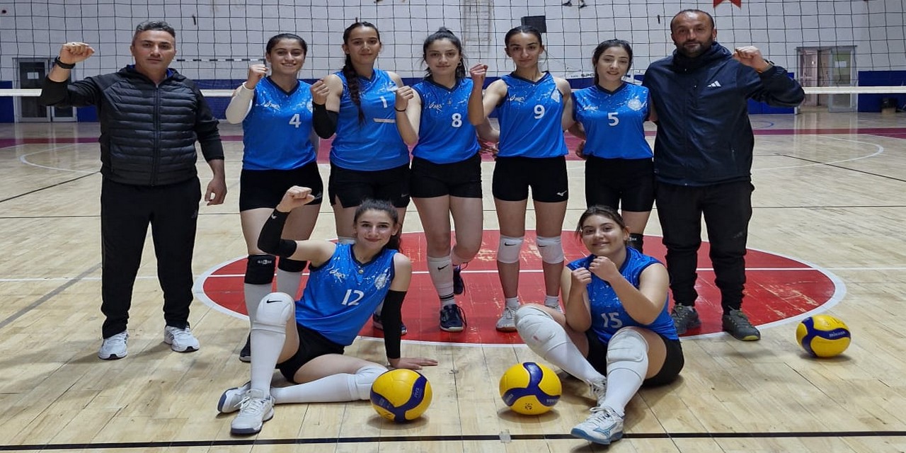 Hakkari Maemtal Spor, Malatya Voleybol’u 3-0’la Geçti