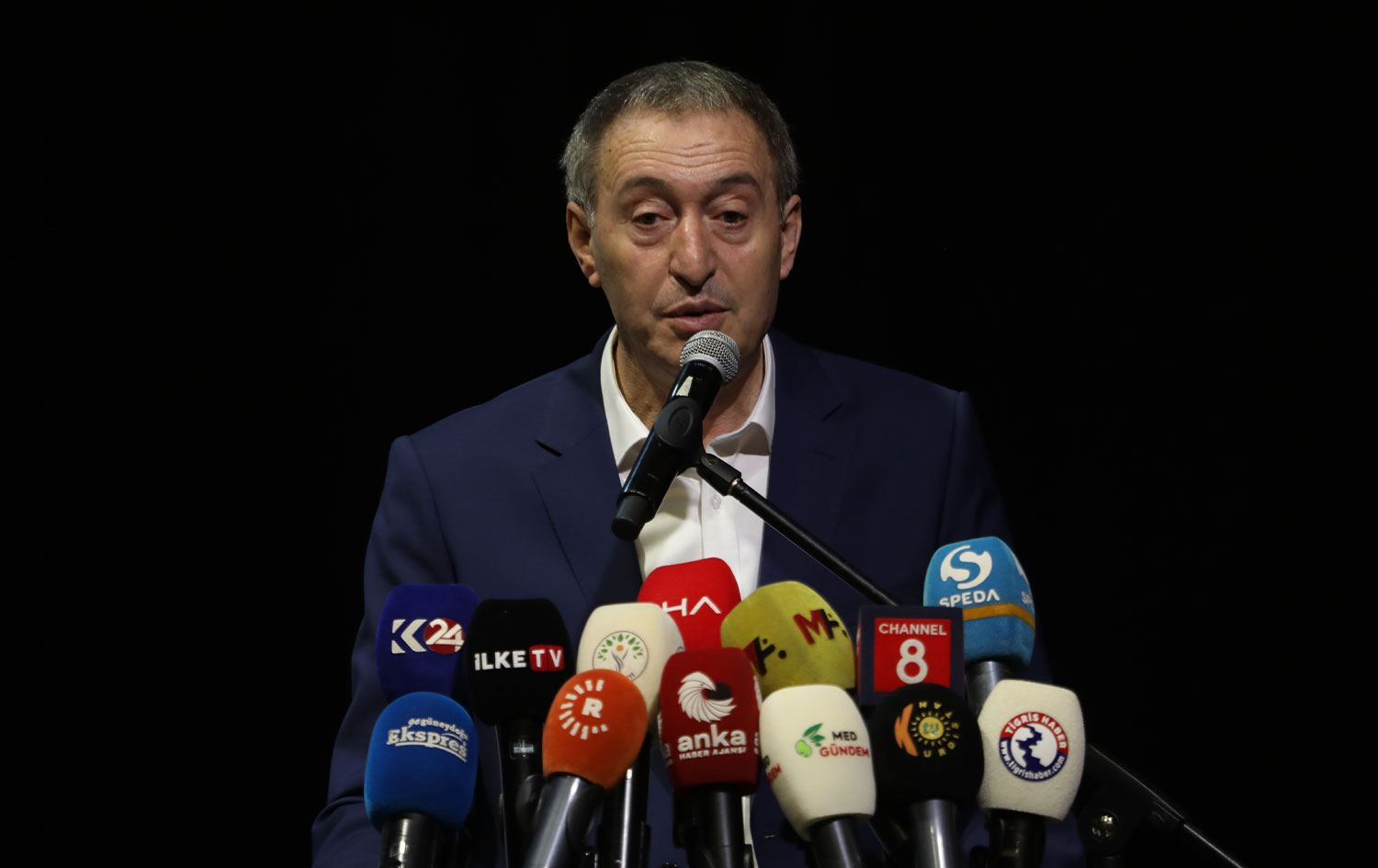 Bakırhan: Süreçte belediyelere büyük sorumluluk ve görev düşüyor