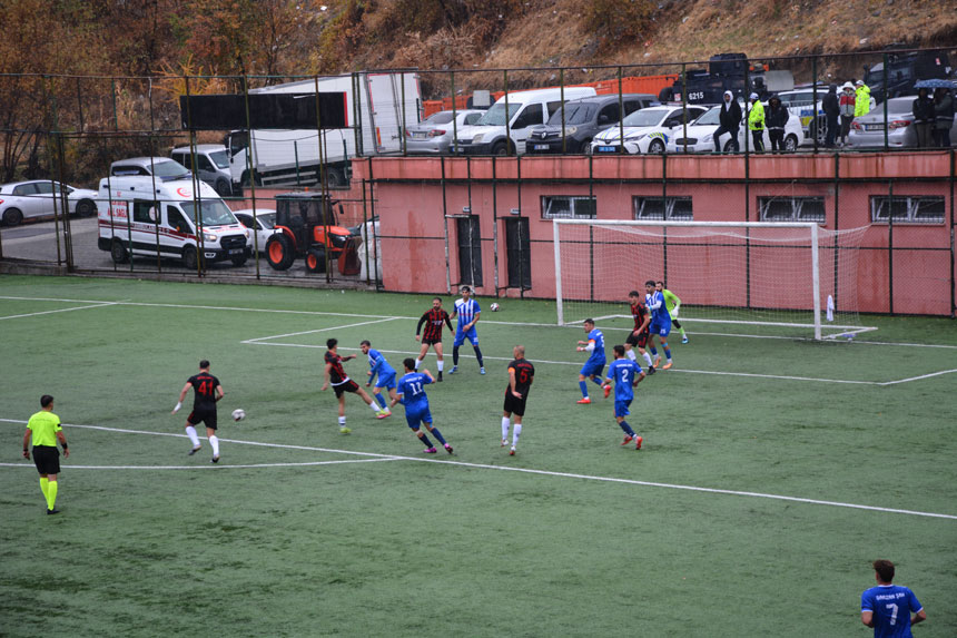 Hakkari Zap spor rakibini 2-0 mağlup etti