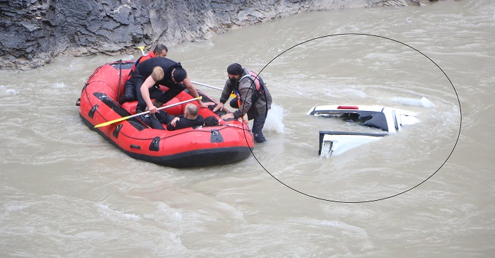 Hakkari'deki kazada acı haber: 2 Kişi hayatını kaybetti