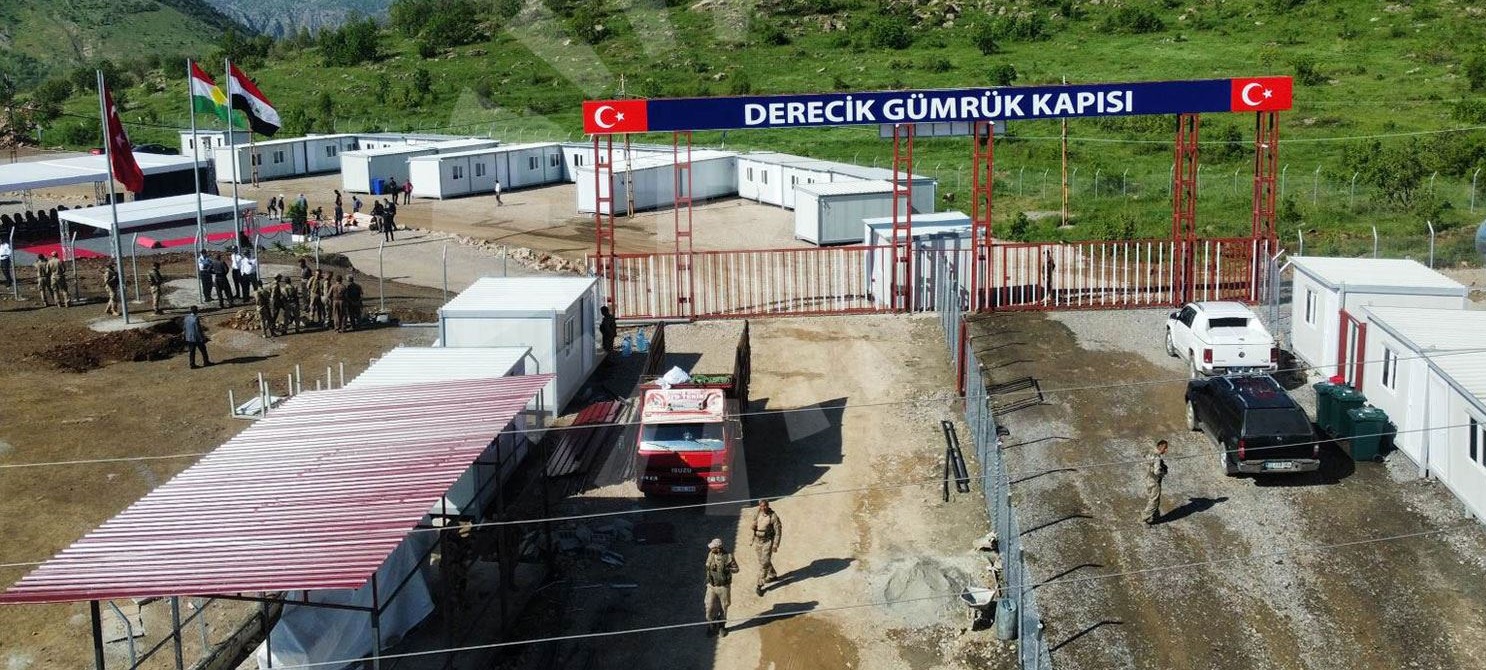 Derecik Kapısı Geçişlere Kapatıldı