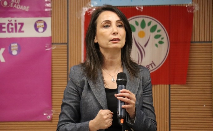 'Kovid Yasası siyasi tutsakları kapsayacak şekilde düzenlemeli'