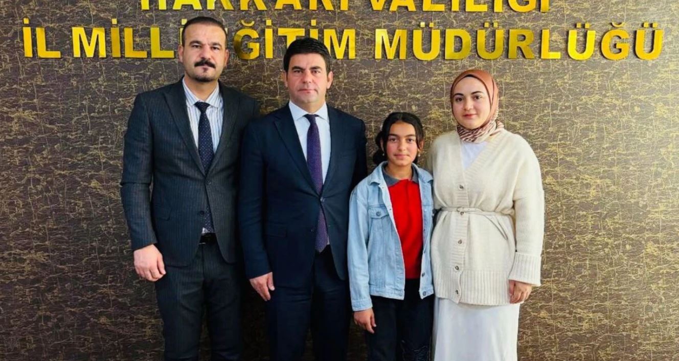 Hakkari’de 30 Okul Arasında Zirve: Şevval Havin Dayan İl Birincisi