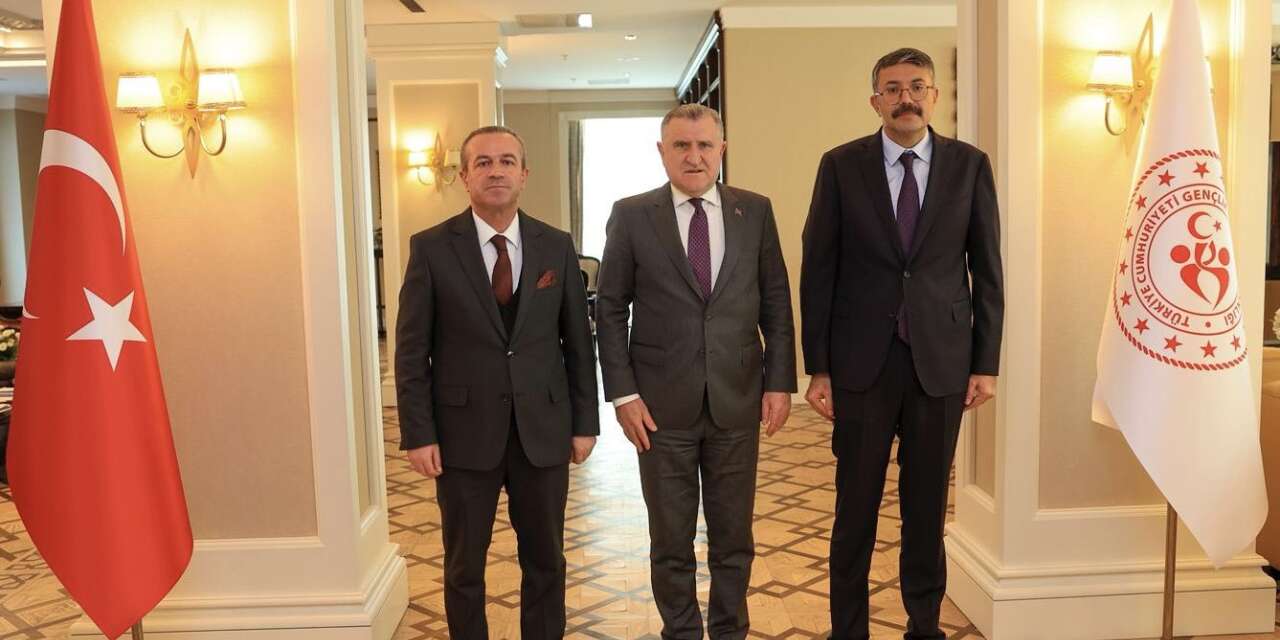 Hakkari’ye Bin Kişilik KYK Yurdu Müjdesi