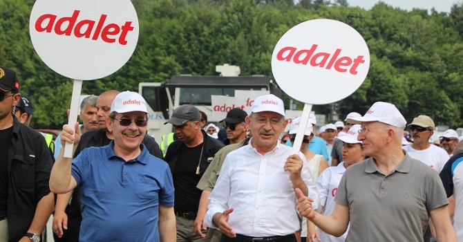 Kaboğlu ve Şener, Adalet Yürüyüşü'nde
