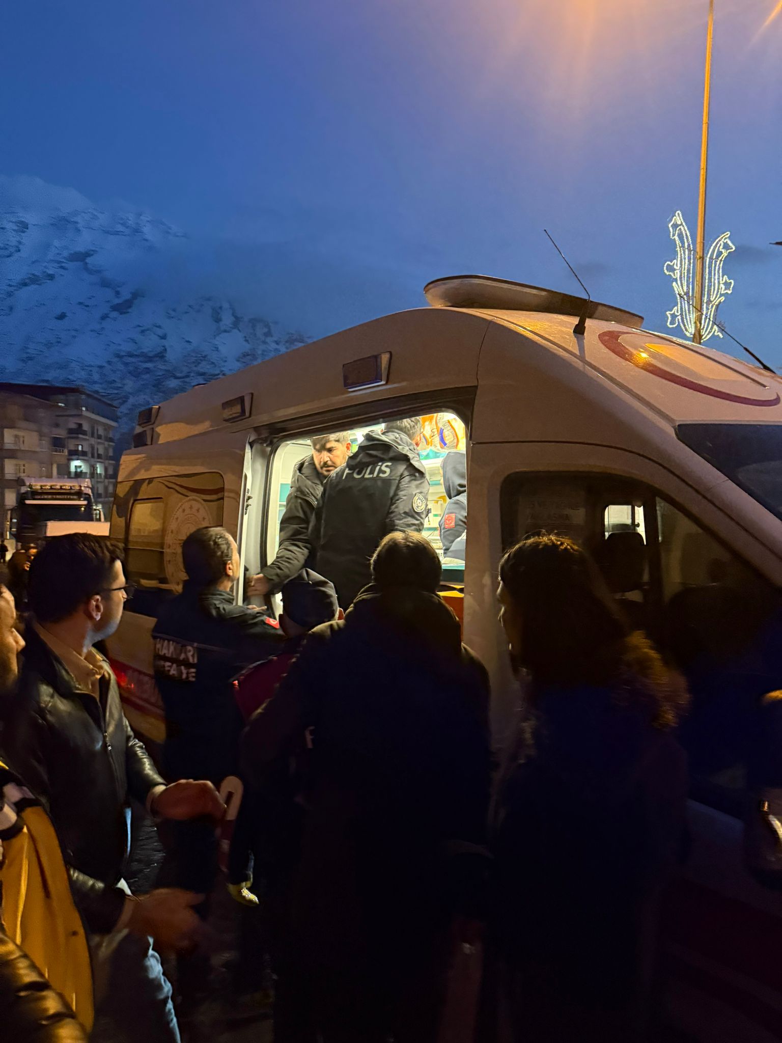 Hakkari’de intihar girişimi!
