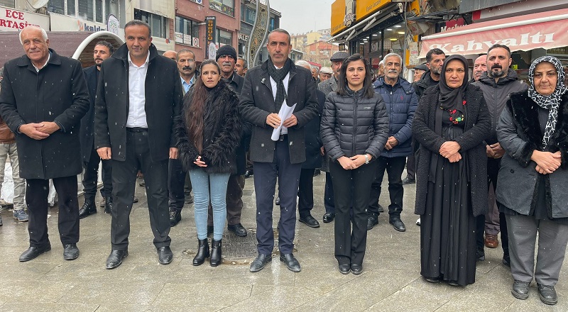 Hakkari’de DEM Parti’den Doğalgaz Faturalarına Tepki