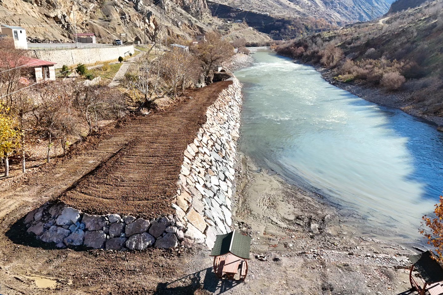 Çukurca’da İçme Su sorunu çözülüyor!