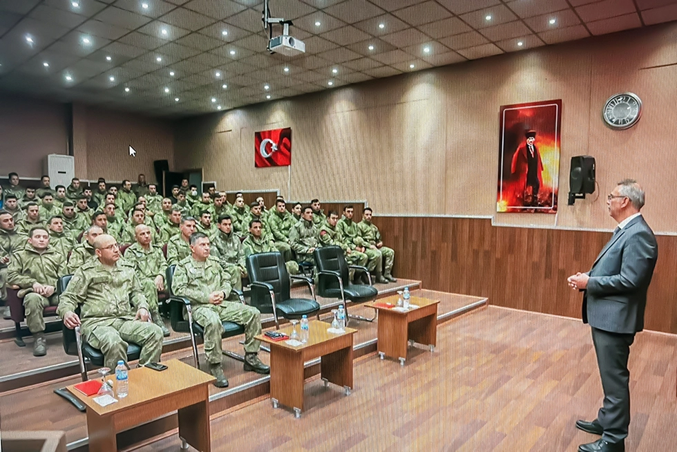 Hakkari'de Yapay Zekânın Savunmadaki Rolü Anlatıldı