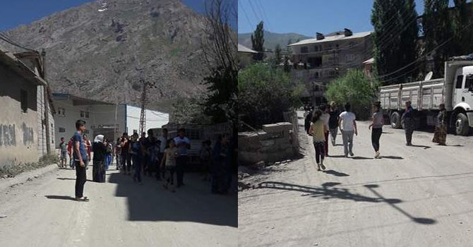 Hakkari’de Şüpheli araç havaya ateş edilerek durduruldu