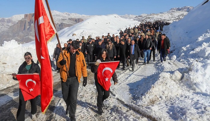 Çukurca’da Sarıkamış Şehitleri İçin Anma Yürüyüşü