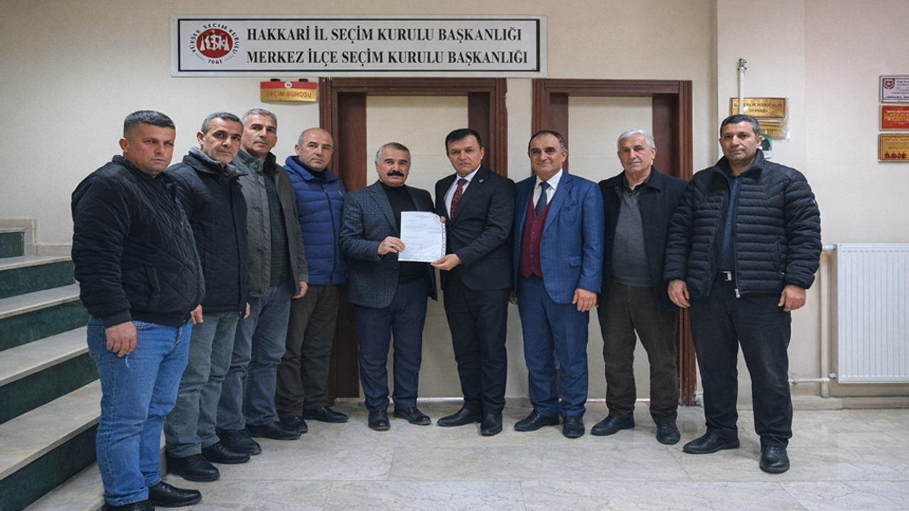 Başkan Abdi Arslan mazbatasını aldı