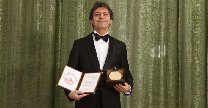 Dünyaca Ünlü Yazar Akif Manaf 2025 Yılı International Peace Prize Ödülü’nü aldı