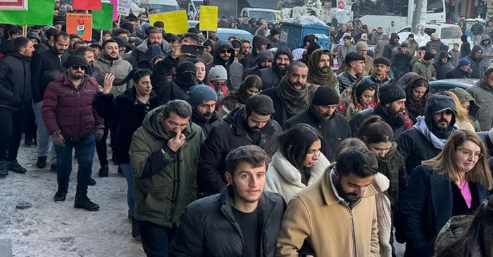 Halep’teki Saldırılar Yüksekova’da Protesto Edildi