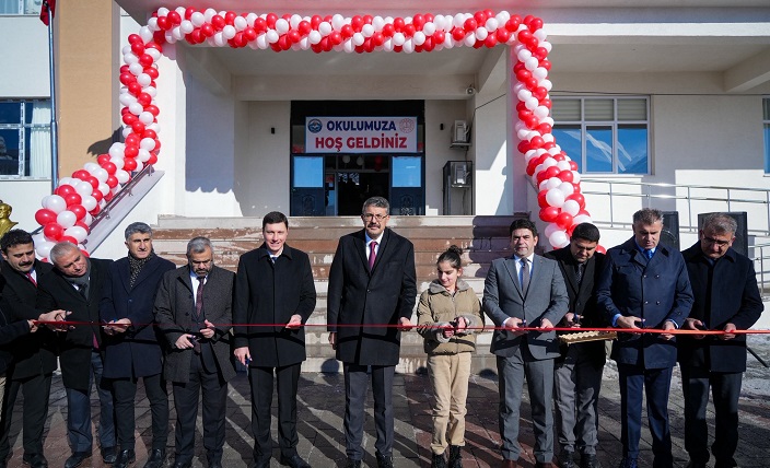 Hakkâri’de Depreme Dayanıksız Okullar Yenileniyor