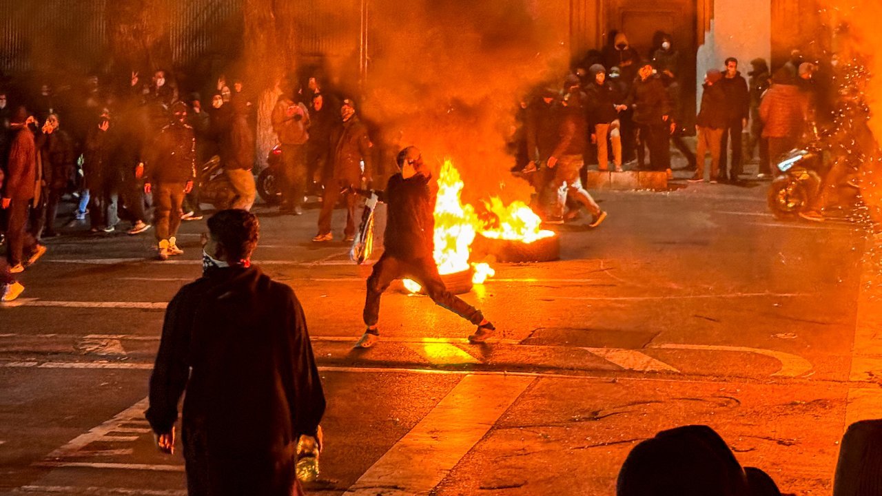 İran’da gösteriler 22’nci gününde: Ölü sayısı 16 bini aştı