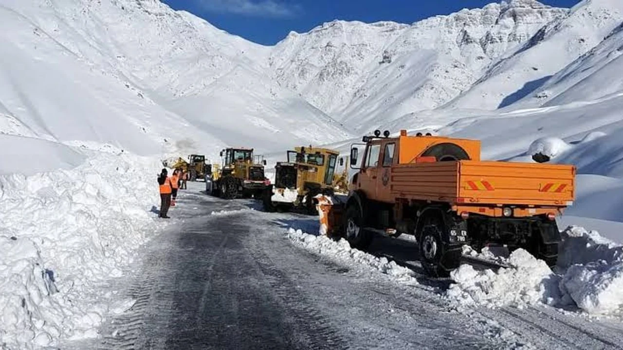 Hakkari–Şırnak Karayolu yeniden ulaşıma açıldı