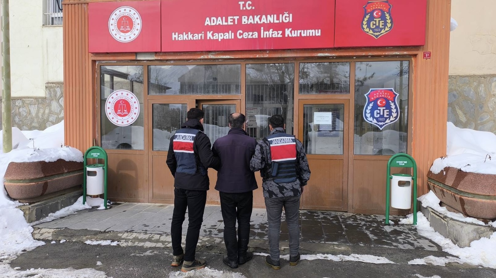 Hakkari’de 9 Yıl 9 Ay Hapis Cezası Bulunan Şahıs yakalandı