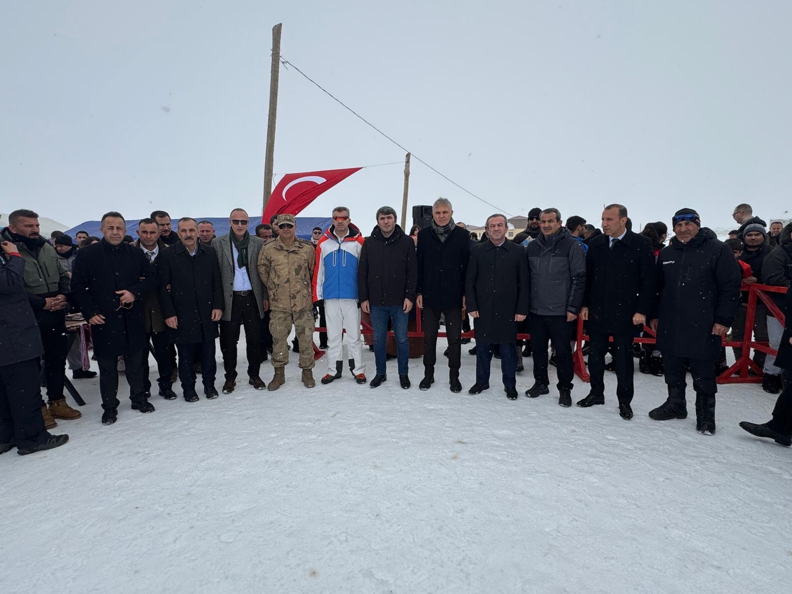 Türkiye Kayaklı Koşu 1. Etap Yarışları Yüksekova’da Sona Erdi