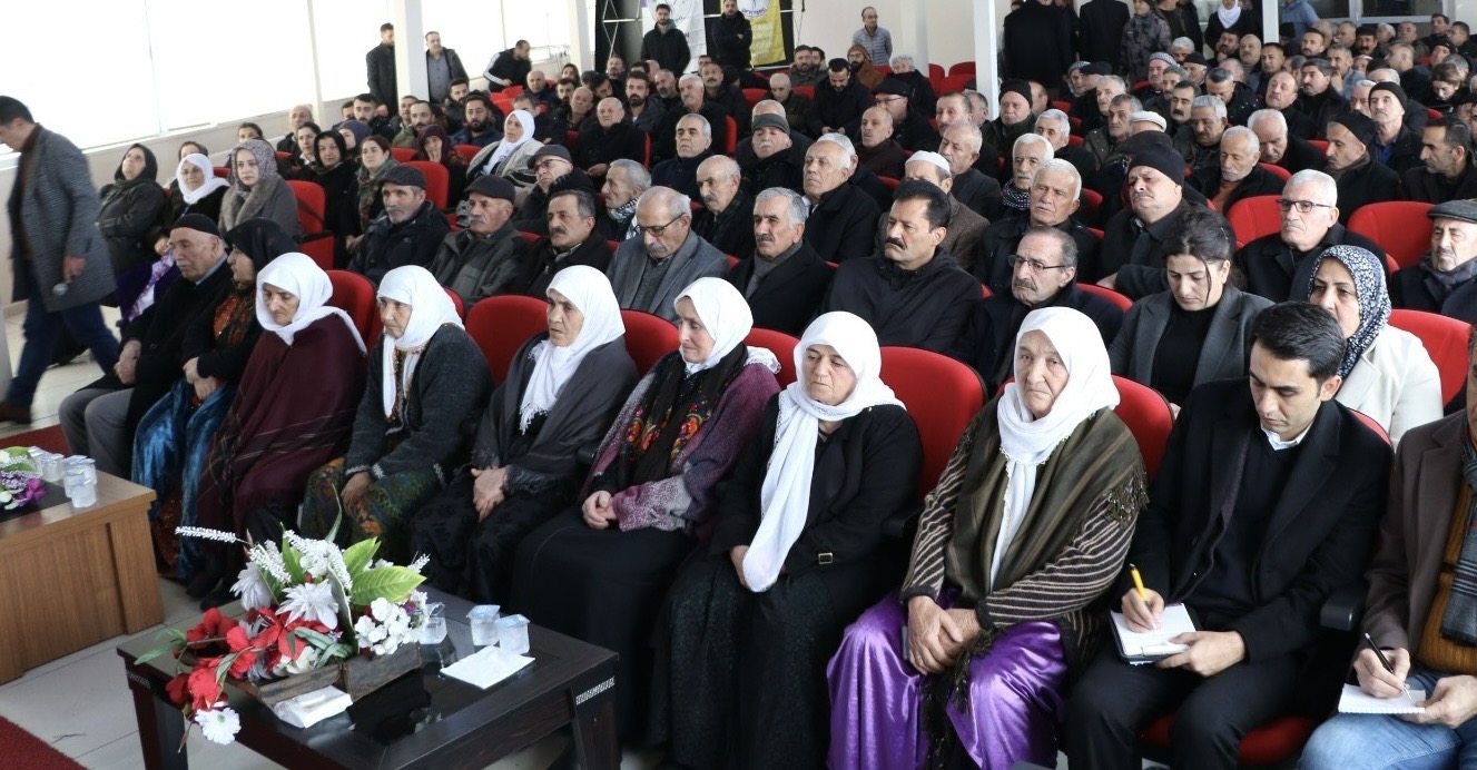 DEM Parti Hakkari İl Örgütü Suriye Gündemiyle Toplandı