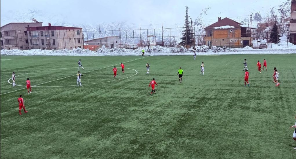 Hakkari Spor FK Derecik Belediye Spor’u 2-1 Mağlup Etti