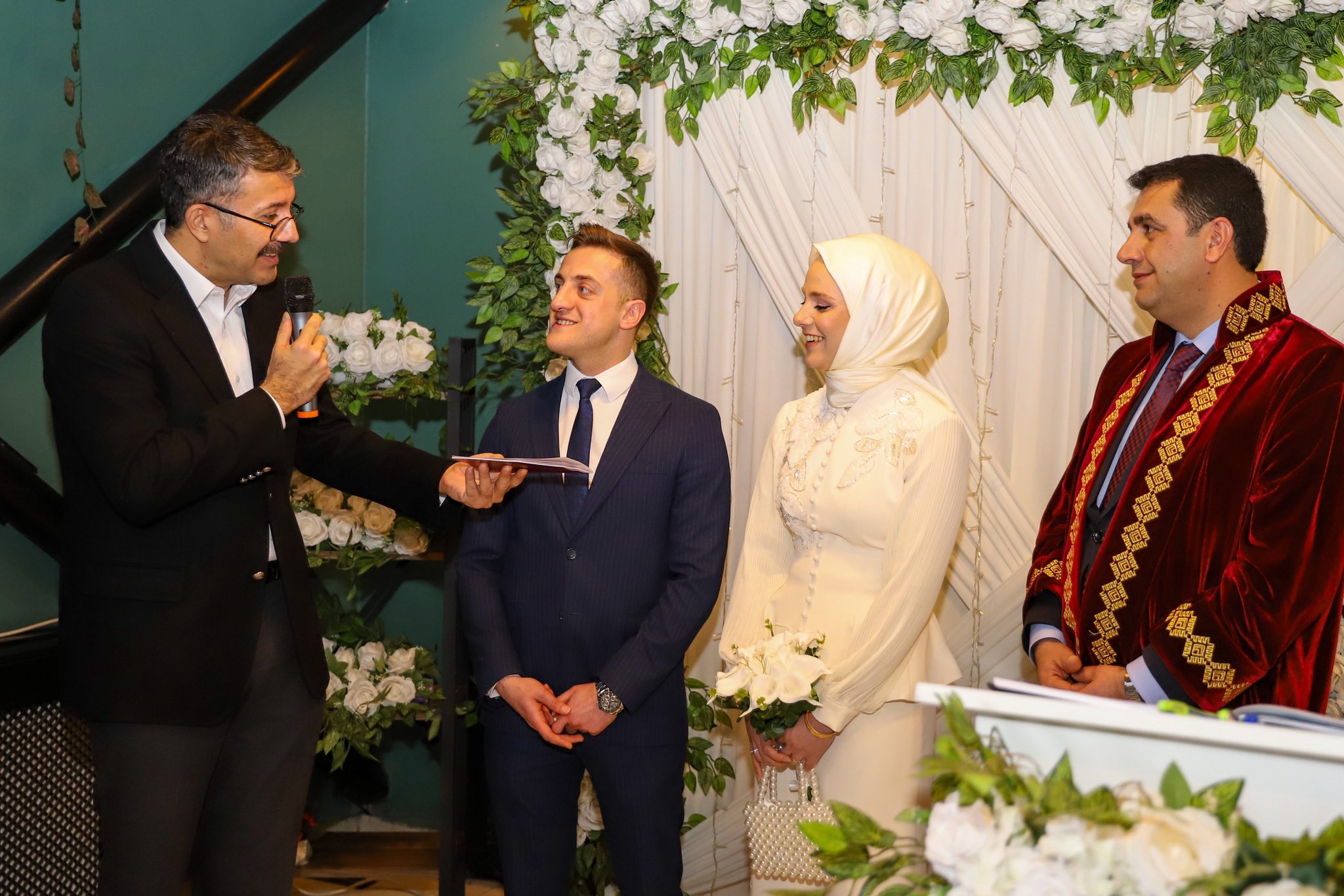 Şemdinli’de Hâkim ve Savcı Çifti Dünyaevine Girdi