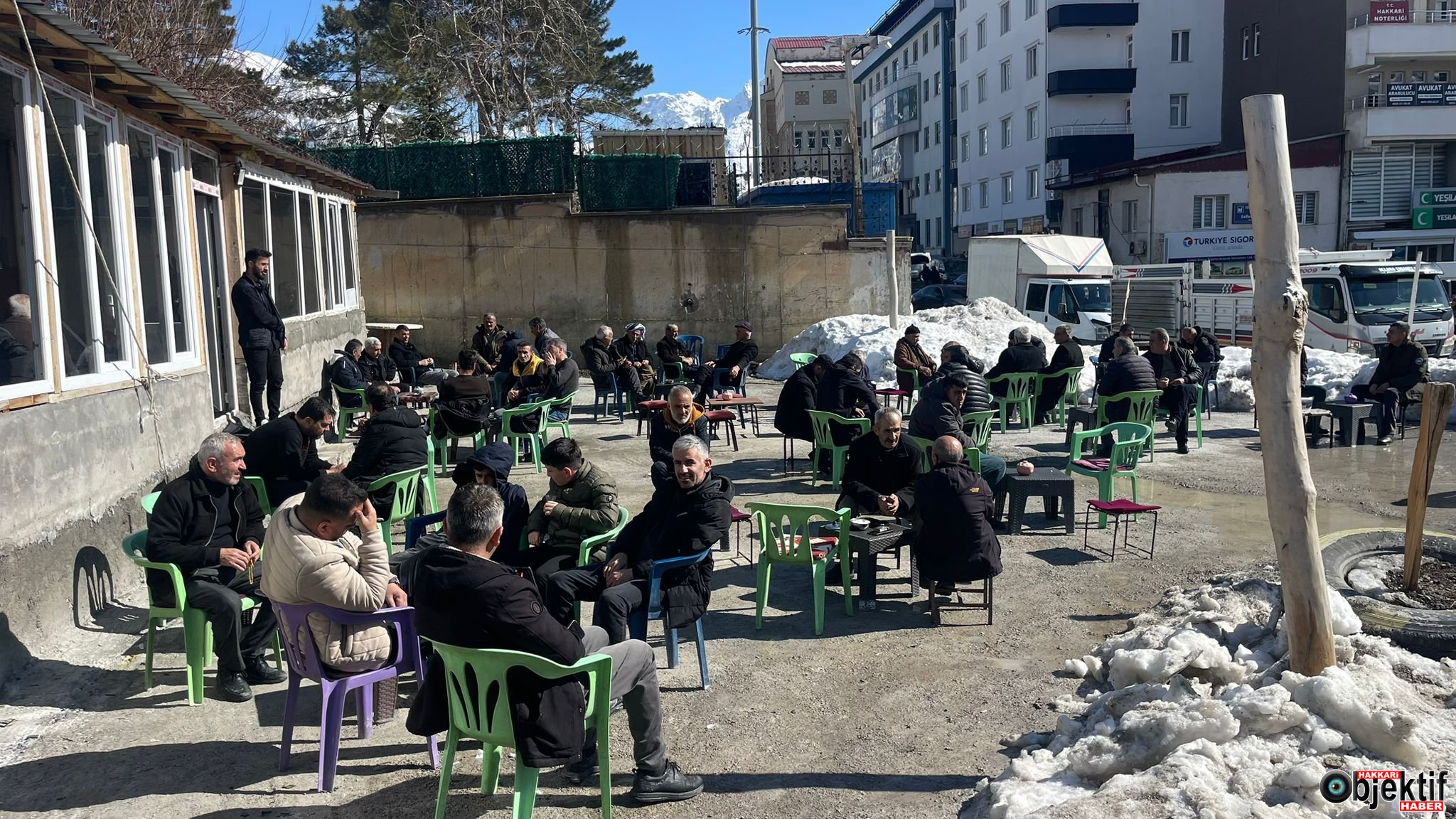 Hakkâri’de Güneş Yüzünü Gösterdi