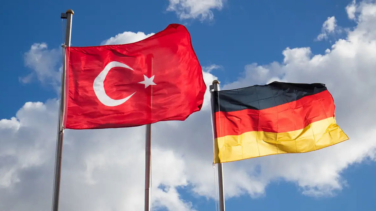 Almanya'dan Sınır İlleri Uyarısı: Hakkâri de Listede