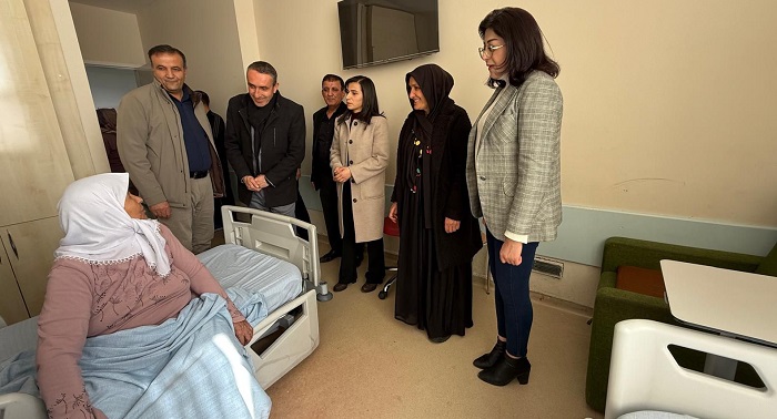 Hakkâri’de DEM Parti’den Dayanışma Ziyaretleri