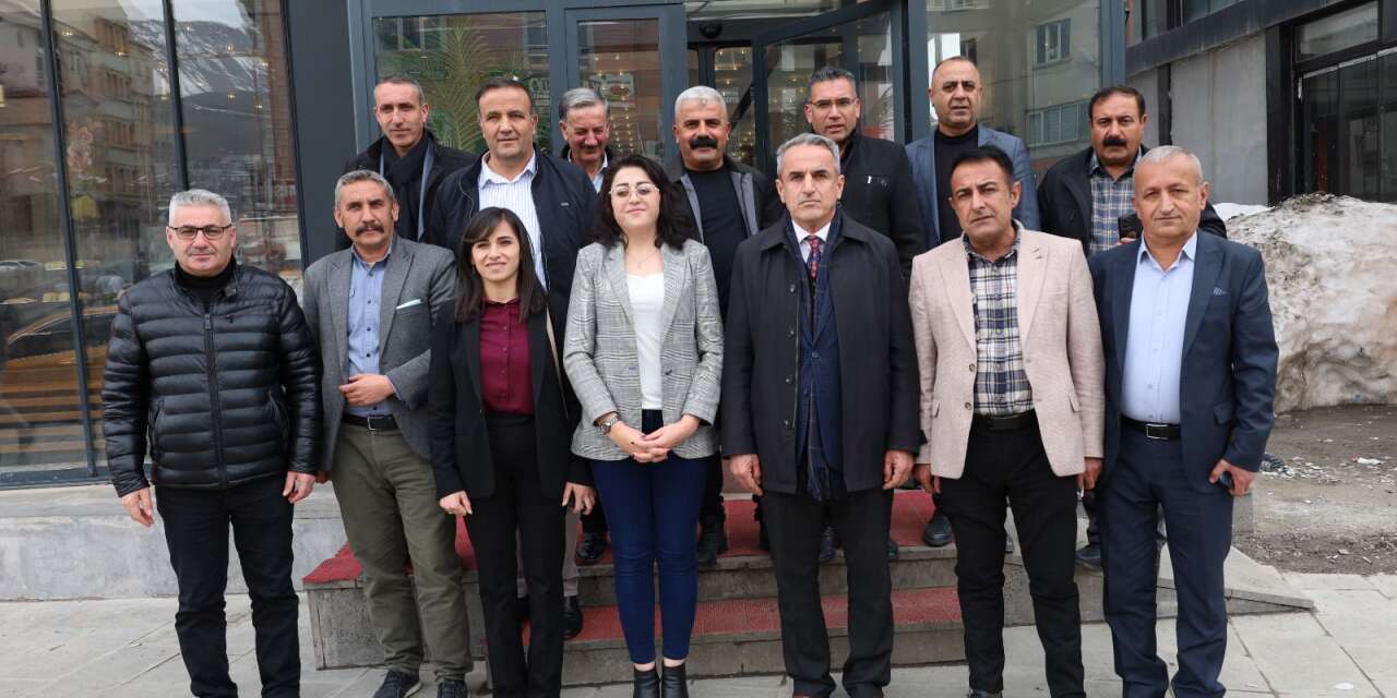 Hakkari Dem Parti heyeti Muhtarlarla buluştu!