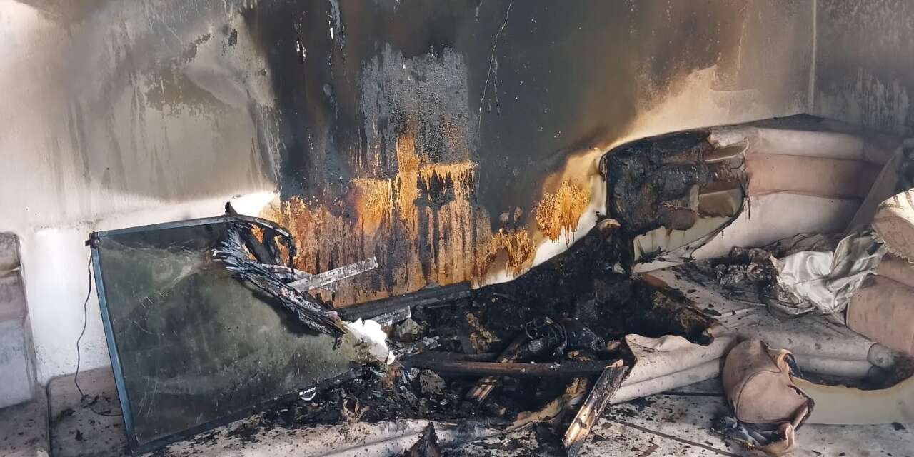 Hakkari'de Ramazan’da Acı Olay: 10 Kişilik Aile Evsiz Kaldı