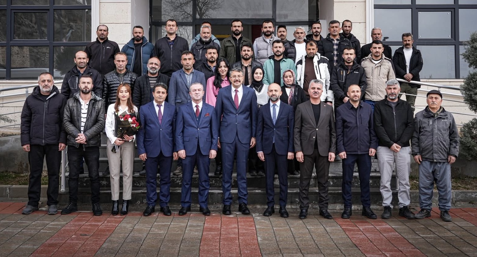 Bakan Yardımcılığına atanan Çelik Çukurca’ya veda etti