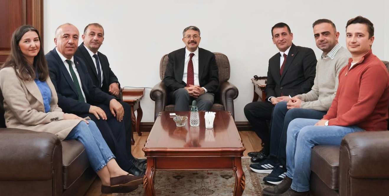 Başkan Adıyaman’dan, Bakan Yardımcısı Çelik’e Ziyaret!