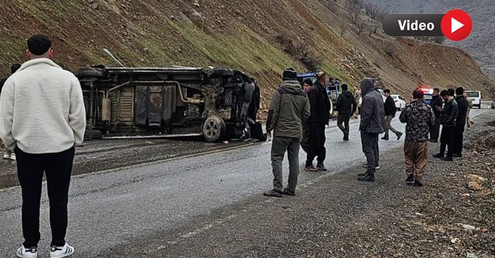 Hakkâri’de Trafik Kazası: 1’i Ağır 2 Yaralı