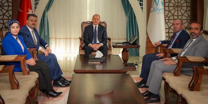 Vali Taşyapan’a Hayırlı Olsun Ziyaretleri Başladı