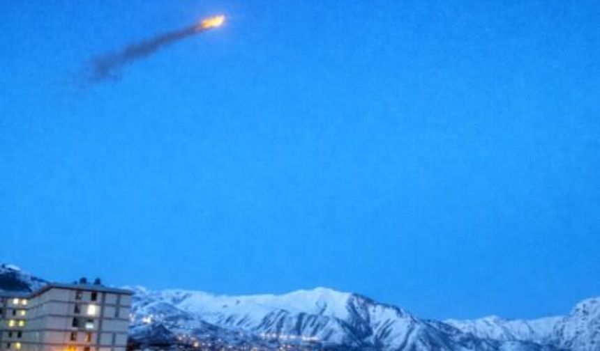 Hakkari semalarında rokete benzer cisim görüntülendi