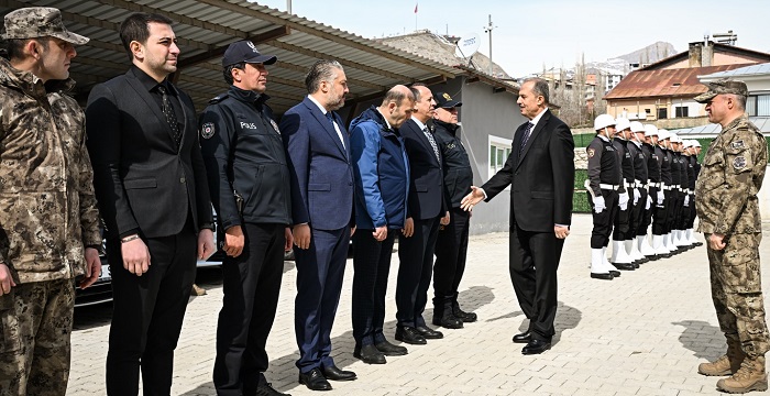 Vali Taşyapan’dan Hakkâri Emniyetine Ziyaret