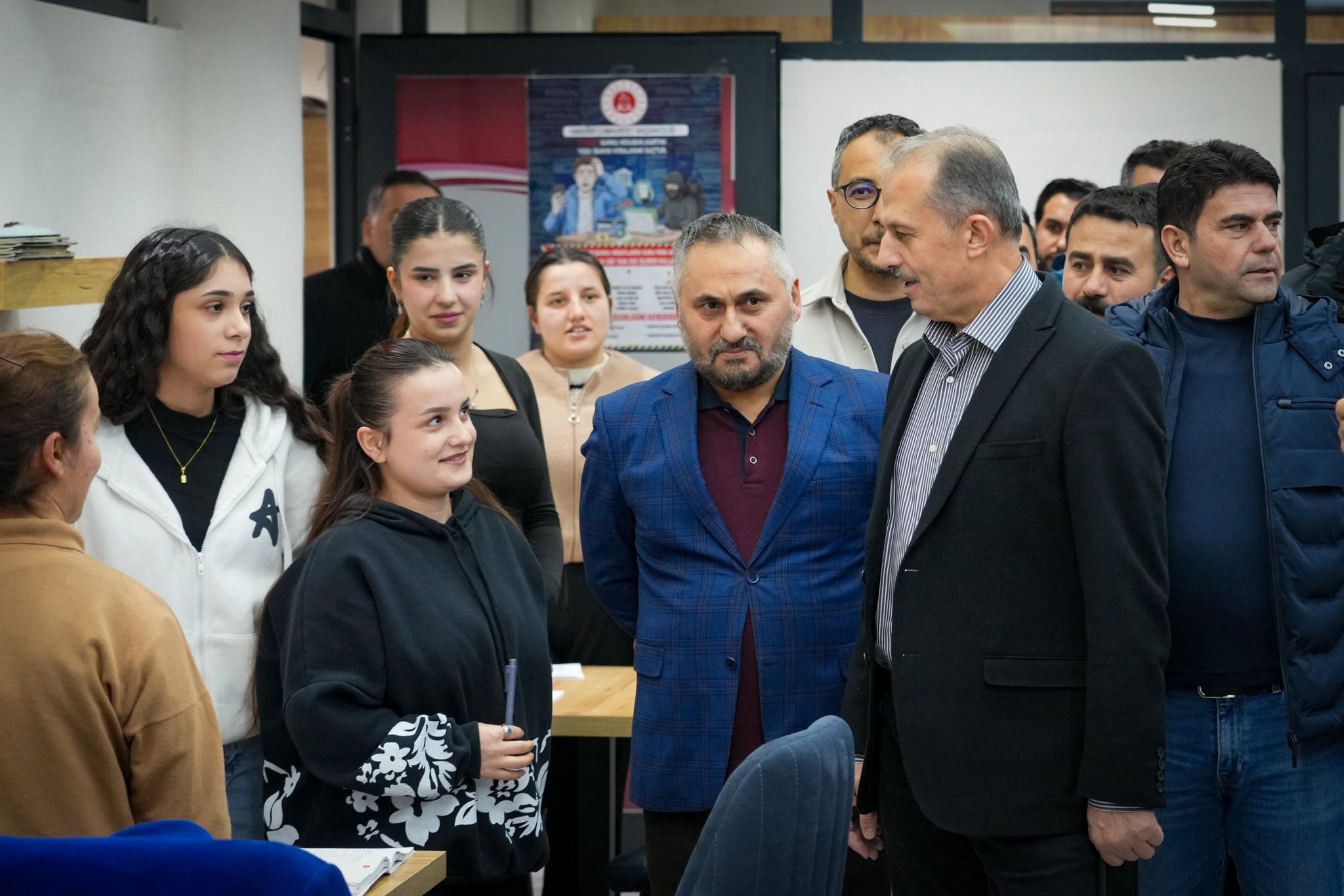 Vali Taşyapan’dan Diyanet Gençlik Etüt Merkezi’ne Ziyaret