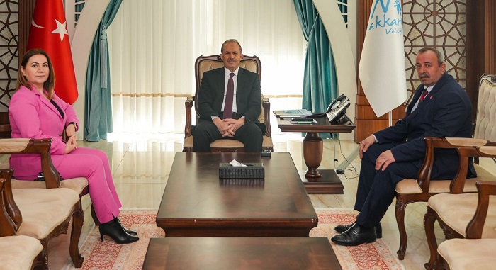 CHP İl Başkanı Çakırbeyli’den Vali Taşyapan’a Ziyaret