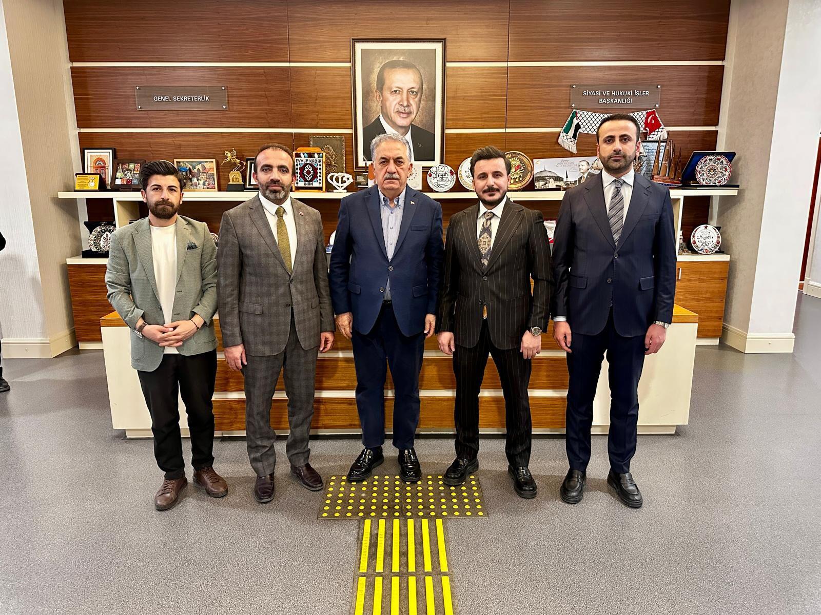 Hakkari AK Parti Gençlik Kolları Ankara’da Aynı Sofrada Buluştu