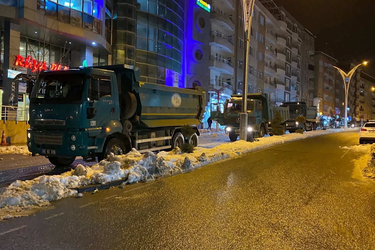 Hakkari DSİ’den Karla Mücadeleye Destek