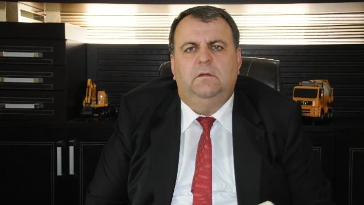 İş İnsanı Karahanlı’dan Ramazan Bayram mesajı!