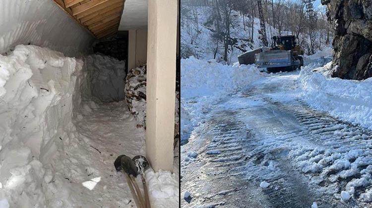 Hakkari’de çığ alarmı: köyde 4 ev tahliye edildi