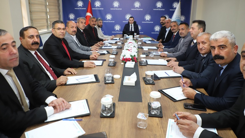 Cüneyt Zor Muhtarlarla Buluştu