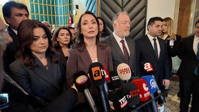 DEM Parti’den Süreç ve Yasa Çağrısı