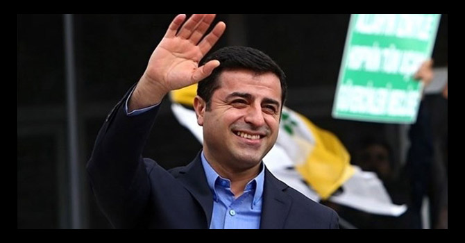 Kelepçeyi reddeden Demirtaş mahkemeye gelmedi