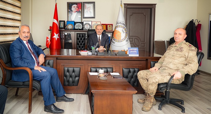 Vali Taşyapan’dan Durankaya Belediyesine Ziyaret