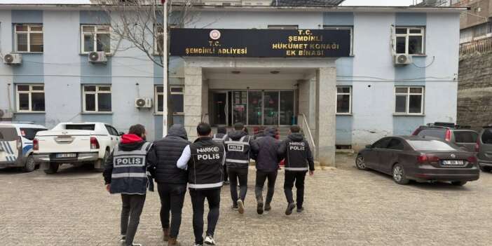 Hakkâri’de Operasyon: Aranan 12 Şahıs Yakalandı